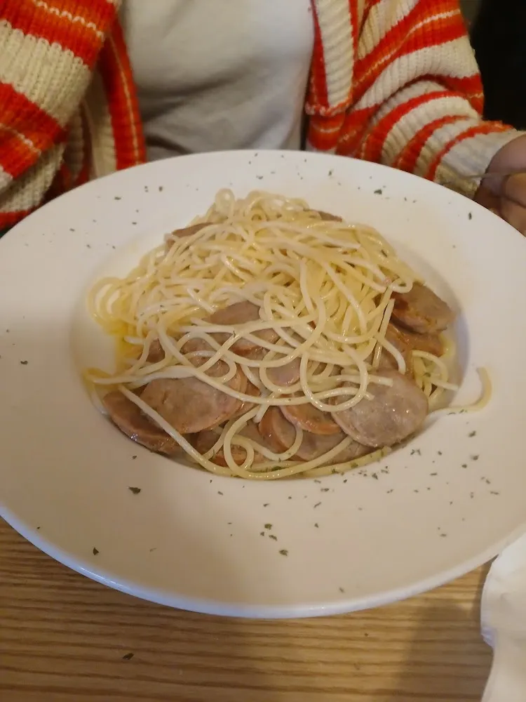 Butter Noodle with Sausage
